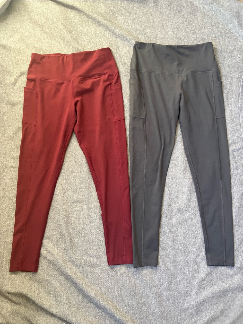 Active Women's 4 Red & Grey Athletic Work Out Leggings with Side Pockets Size M